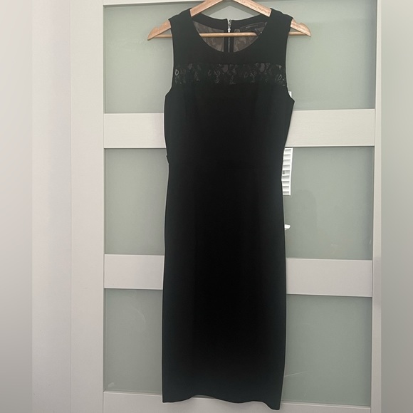 BCBGMAXAZRIA โVioletteโ Caged Back Sheath Dress - Size 8, Black - Used - Picture 4 of 4